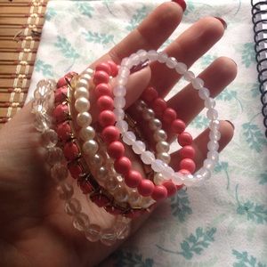 Adorable 5 Beaded Bracelets Peach Pearl